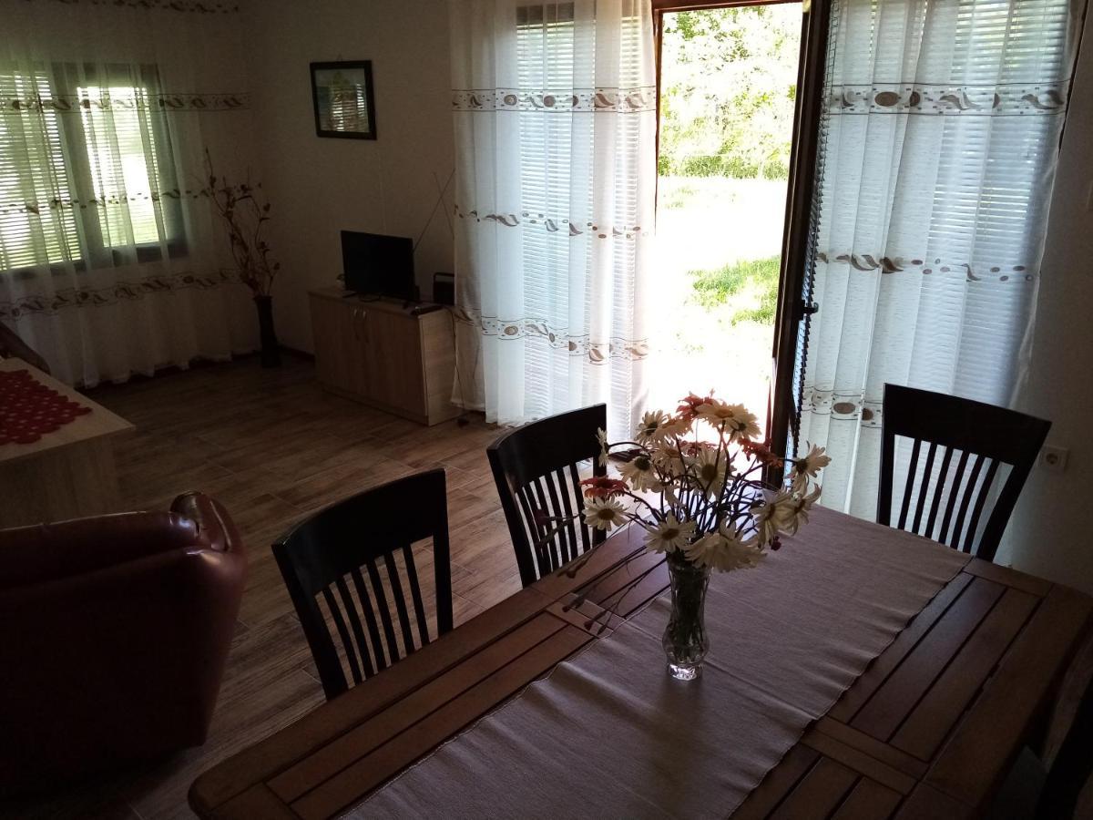 Varna Holidey Villa Exteriör bild